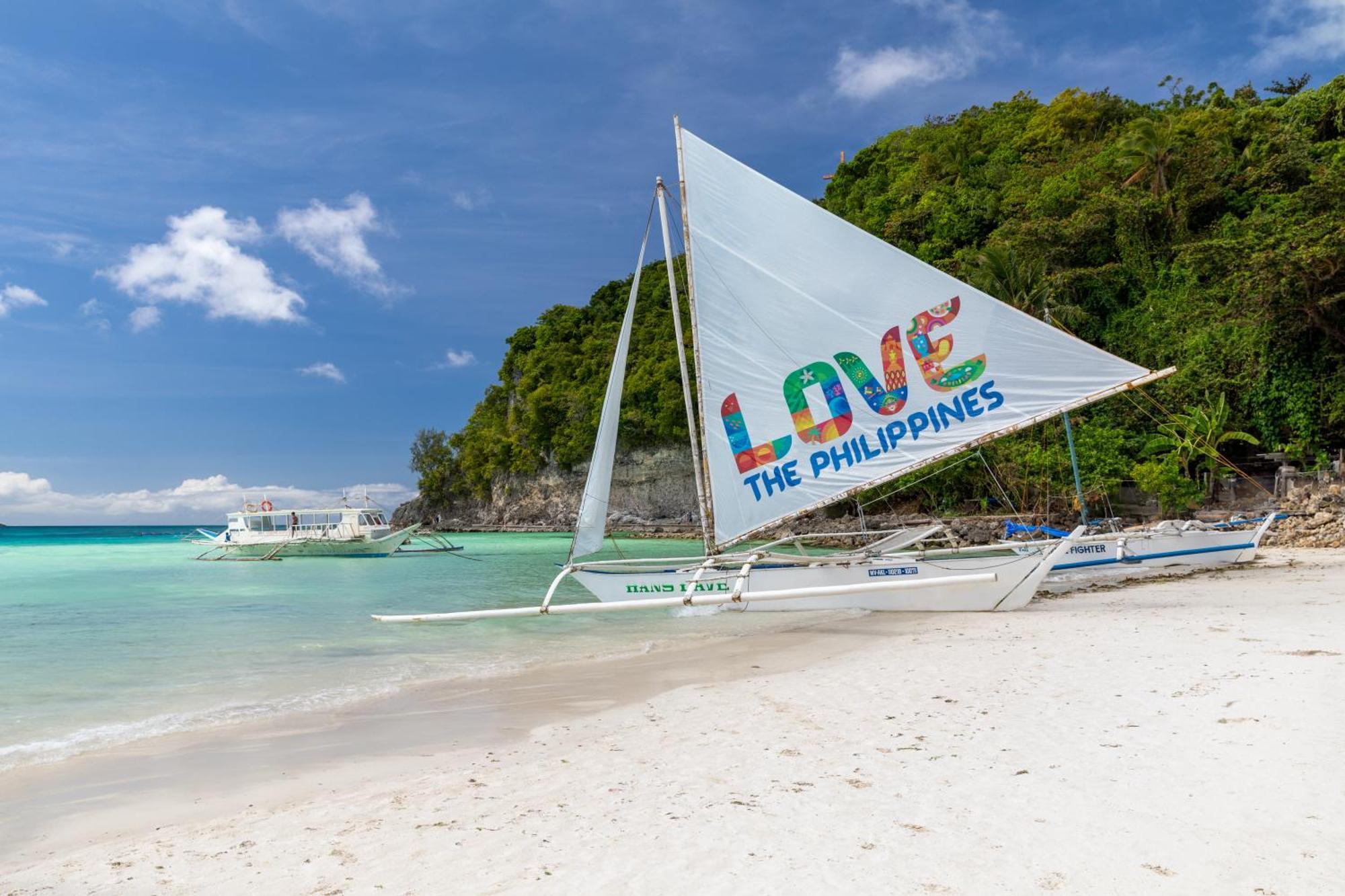 Four Points By Sheraton Boracay Balabag  Zewnętrze zdjęcie